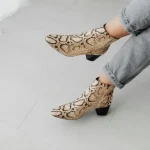 Botki na słupku dobrane do różnych typów sylwetki