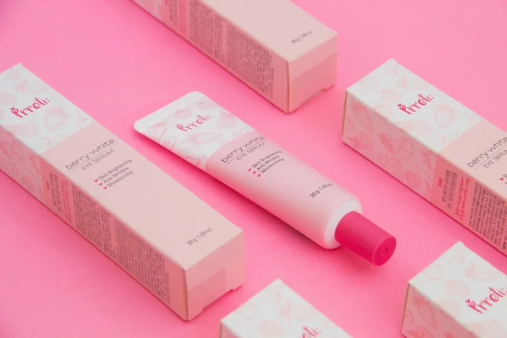 Zestaw koreańskich kosmetyków K-beauty ułożonych w 10 kroków